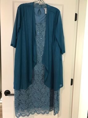 NWT- 2pc Teal Lace Dress with Chiffon Overlay